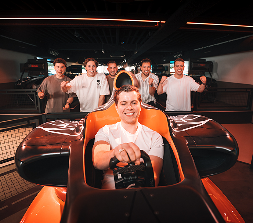 NIET ZOMAAR EEN UITJE