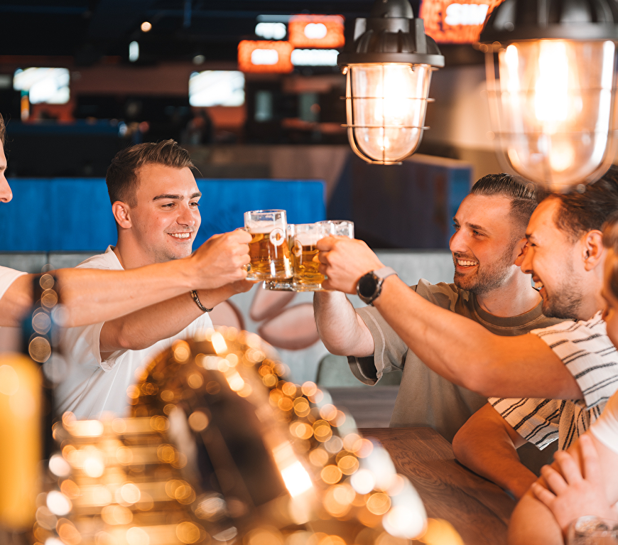 ETEN, DRINKEN EN NA-BORRELEN OP LOCATIE