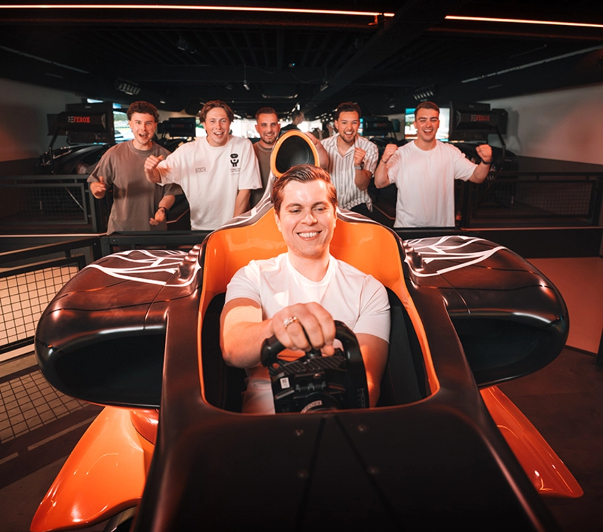 DRIE ERVARINGEN, ÉÉN SLIM PAKKET